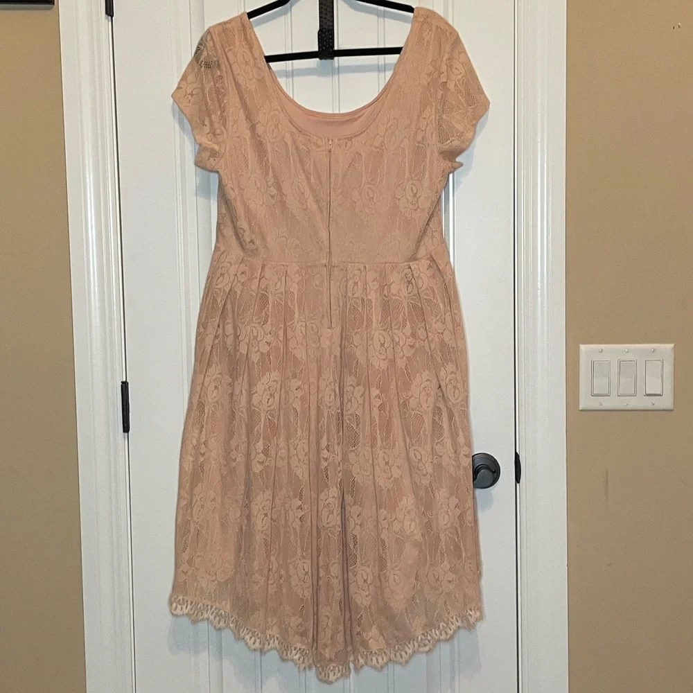 Torrid 16 Blush Lace Tea length Dress Asymmetrical Scalloped hem fully lined - Picture 3 of 15